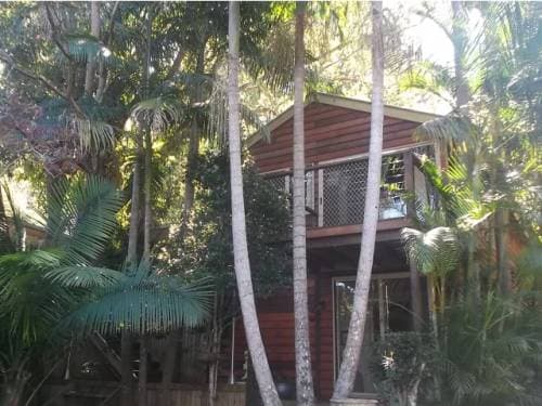 LUXURY COTTAGES FOR SALE – SUNSHINE COAST